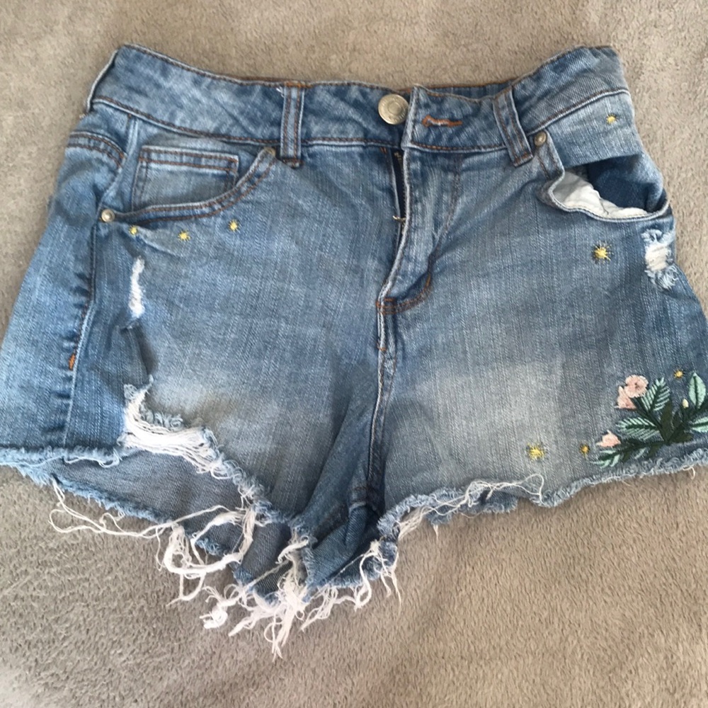 Blue short jean